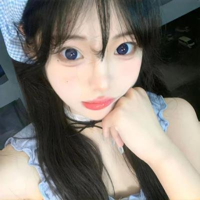 阿玛蒂女孩封面